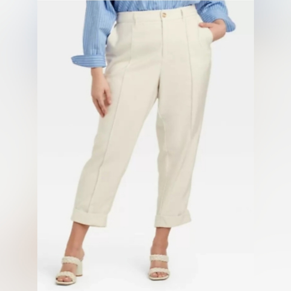 Sz 4 nwt cream ankle pants